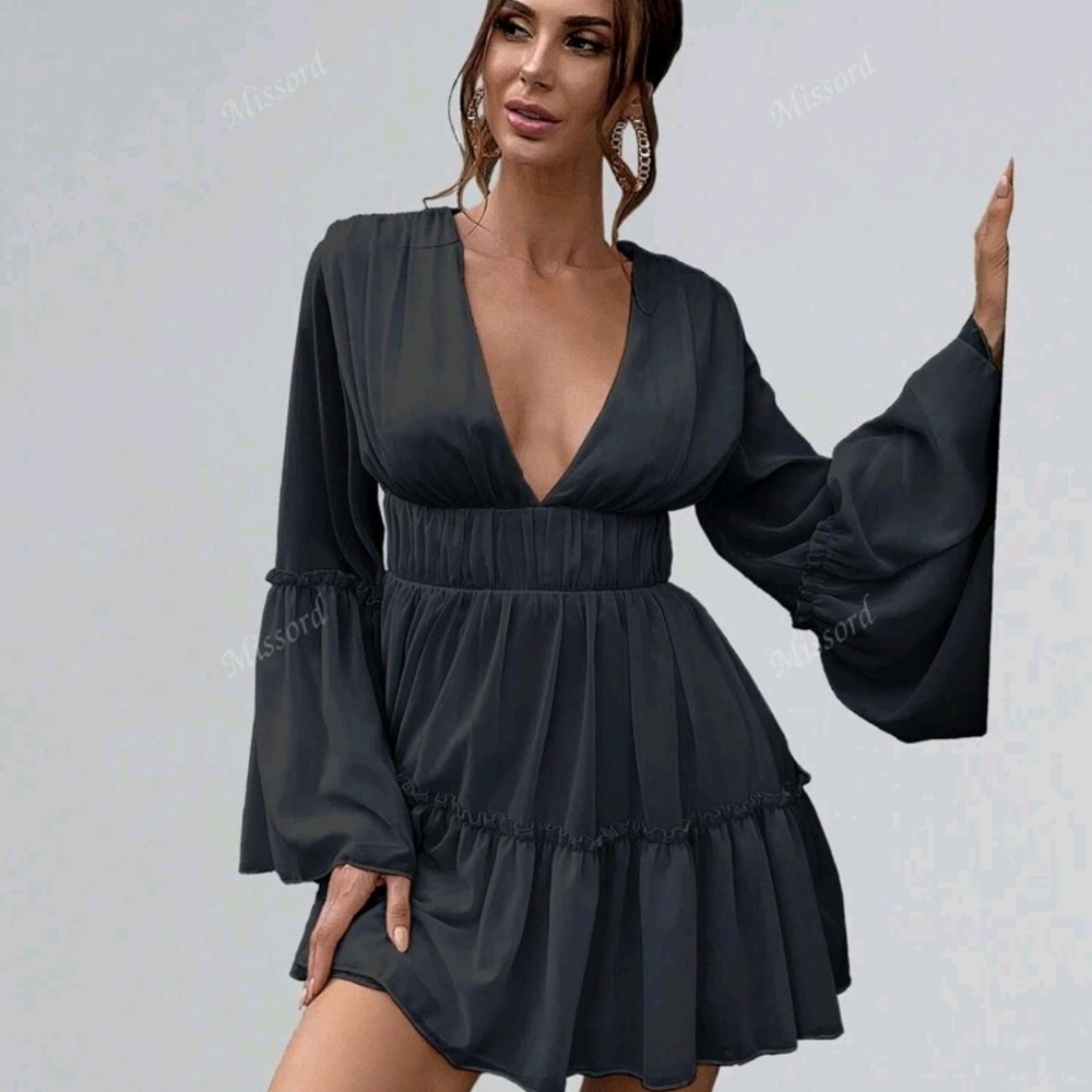 Women's Black Flare Sleeve Dress
